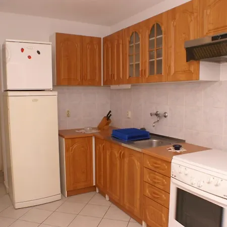 With Parking Space Jelsa, Hvar - 4040 Appartement Jelsa (Hvar)