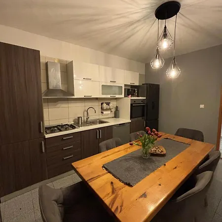 Appartement With Parking Space Jelsa, Hvar - 4040 *